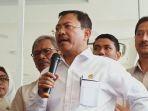 menteri-kesehatanterawan-agus-putranto-442020.jpg