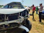 mobil-kecelakaan-tunggal-di-tol-layang-dievakuasi.jpg
