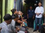 muda-dan-pemudi-di-salah-satu-lorong-di-kec.jpg
