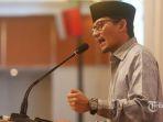 niat-jokowi-mengadu-peluang-sandiaga-uno-vs-anies-baswedan-di-pilpres-2024-simak-analisisnya.jpg