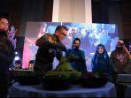 nurdin-abdullah-liestiaty-02122019.jpg