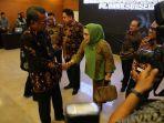 nurdin-abdullah-membuka-rapat-umum-pemegang-saham-luar-biasa-rups-lb.jpg