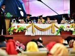 nurdin-abdullah-menghadiri-dies-nataslis-uin-alauddin-makassar-ke-55-tahun-1.jpg