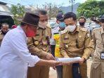 nurdin-abdullah-meninjau-lokasi-pelebaran-ruas-jalan-provinsi-di-kecamatan-kesu.jpg