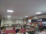 panitia-khusus-pansus-hak-angket.jpg