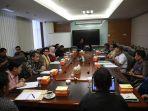 pansus-hak-angket-dprd-sulsel-melakukan-pertemuan-dengan-kpk-jakarta.jpg