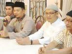 para-aktivis-muhammadiyah-era-1980-buka-puasa-dengan-wali-kota-makassar.jpg