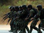 pasukan-khusus-tni-ke-sigi-1-30112020.jpg