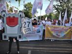 pel1f_20171029_223134.jpg<pf>pel2f_20171029_223230.jpg<pf>pel3f_20171029_223331.jpg
