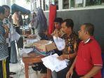 pelajar-sma-negeri-2-jeneponto-melakukan-perekaman-data-e-ktp.jpg