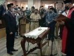 pelantikan-ketua-dprd-kabupaten-jeneponto-h-aripuddin-senin-3152021.jpg