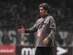 pelatih-bali-united-stefano-cugurra-teco.jpg