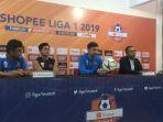 pelatih-psm-makassar-darije-kalezic-saat-prematch-presscon-psm.jpg