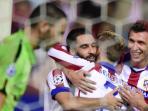 pemain-atletico-madrid-rayakan-gol.jpg