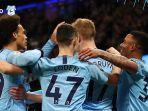 pemain-manchester-city-rayakan-kemenangan-atas-cardiff.jpg