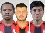 pemain-persipura-yohanes-ferinando-pahabol-yevhen-bokhashvili-dan-takuya-matsunaga.jpg