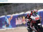 pembalap-lcr-honda-takaaki-nakagami-saat-tampil-pada-balapan-motogp-spanyol.jpg