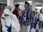 pemberangaktan-jamaah-calon-haji-luwu_20180801_175430.jpg