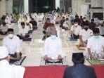 pemerintah-kabupaten-gowa-menggelar-dzikir-dan-doa-bersama-untuk-mensukseskan-pilkada.jpg