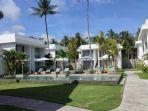 penampakan-kolam-renang-hotel-sikara-yang-asri-rabu-1532022-1.jpg