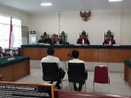 pengadilan-negeri-pn-kabupaten-sinjai-akan-menjatuhkan-vonis-kepada-dua-kepala-desa_20180508_163226.jpg