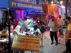 pengunjung-dmarkaz-food-court-20221.jpg