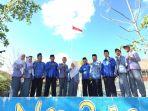 pengurus-osis-sman-2-jeneponto-bersama-kepala-sekolah-ahmad-m-juga-guru-guru.jpg