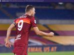 penyerang-as-roma-edin-dzeko-melakukan-selebrasi-usai-mencetak-gol-ke-gawang-benevento.jpg