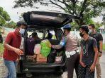 personel-kepolisian-memperketat-pengamanan-di-perbatasan-kabupaten-polewali-mandar.jpg