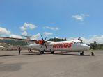 pesawat-atr-72-600-memdarat-di-bbk-tana-toraja-kamis-2082020.jpg