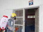 pmi-sulawesi-selatan-diturunkan-dan-melakukan-penyemprotan-cairan-disinfektan.jpg