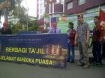 pmkri-bagi-takjil_20160630_221946.jpg