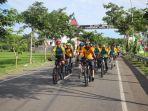 polres-bantaeng-gowes-atau-bersepada-bareng-kodim-1410-bantaeng.jpg