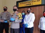 polres-brebes-lakukan-ungkap-kasus-seorang-pria-di-kabupaten-brebes.jpg