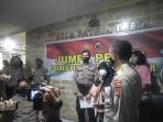 polres-pelabuhan-makassar-melakukan-konferensi-pers-jumat-1072020.jpg