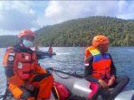 proses-pencarian-dua-korban-hilang-di-danau-towuti-kecamatan-towuti-luwu-timur-762021.jpg