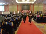 prosesi-wisuda-stkip-pembangunan-indonesia-makassar1.jpg