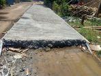 proyek-jalan-beton-data-maros-baru-senilai-rp-45-m-terbengkalai-penegak-hukum-diminta-usut.jpg
