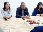 public-relation-nur-ananda-marcom-manager-claro-hotel-rihwan-wahyudi.jpg