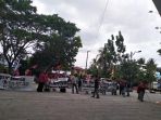 puluhan-mahasiswa-dari-berbagai-aliansi-menggelar-unjuk-rasa-barru_20180921_174159.jpg