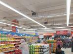 rak-produk-makanan-di-lotte-mart-panakkukang-makassar-v.jpg