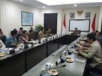 rapat-dengan-jk_20170130_115843.jpg