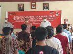 rapat-koordinasi-dan-sosialisasi-pkpu-pemuktahiran-data-pemilih-oleh-kpu-toraja-utara.jpg