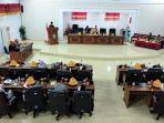 rapat-paripurna-pengumuman-ketua-dprd-bantaeng-berlangsung-di-ruang-sidang-paripurna-dprd-bantaeng.jpg