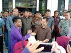 ratusan-mahasiswa-stkip-muhammadiyah-enrekang-berunjuk-rasa.jpg