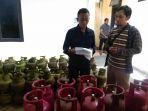 ratusan-tabung-gas-3-kg-dari-hasil-operasi-warung-makan-dan-restoran.jpg