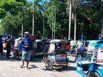 ratusan-tukang-bemor-menyatakan-dukungan-ke-fatma_20180401_173141.jpg