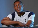 rekrutan-anyar-tottenham-hotspur-carlos-vinicius-3102020.jpg