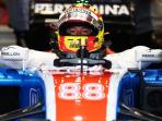 rio-haryanto-usai-fp2-sirkuit-baku_20160617_233439.jpg