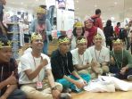 ritel-pakaian-asal-jepang-uniqlo_20180523_144545.jpg